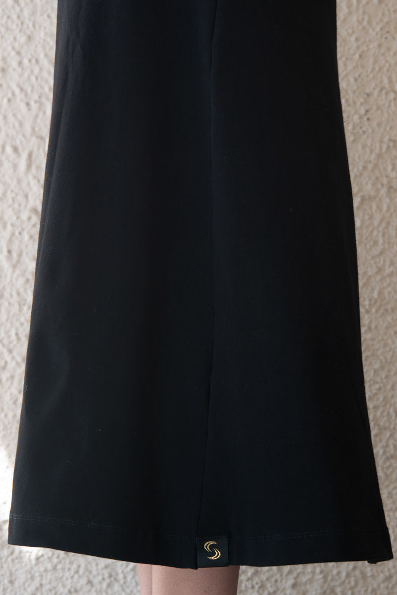 Straight Up Skirt